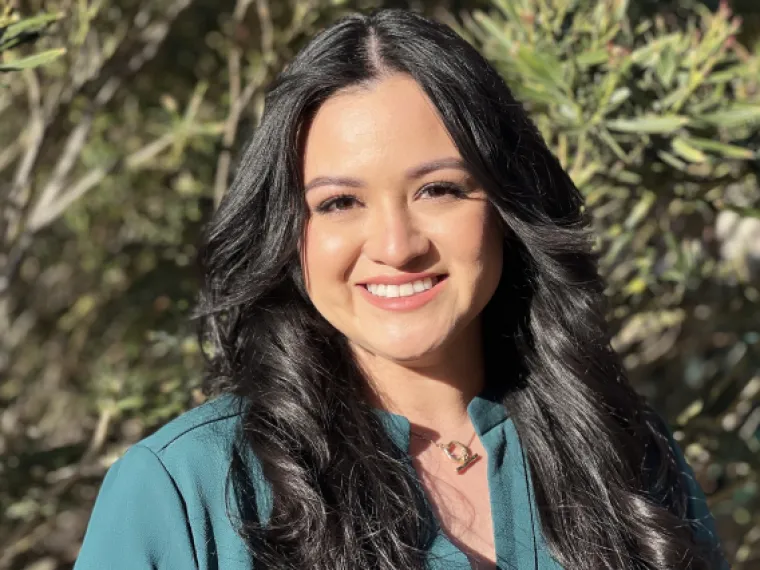 Danitza Robles-Hoyos
